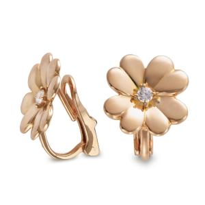 01-BOUCLE D'OREILLE WEB  96dpi